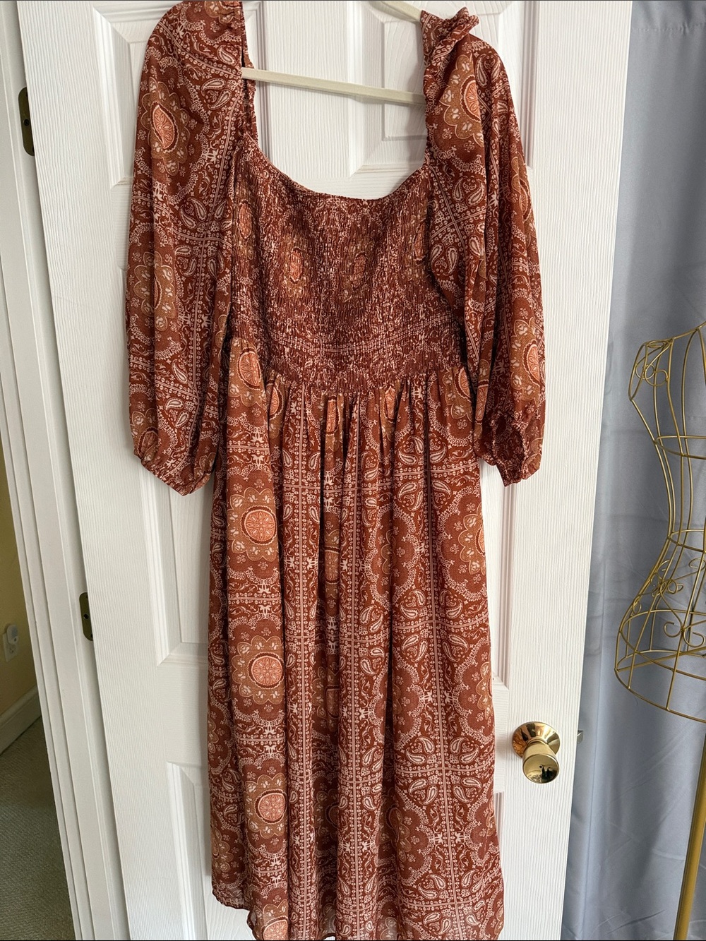 Dress Forum Rust Paisley Midi-maxi Dress Puff Sleeves smocked bodice L/XL sku61
